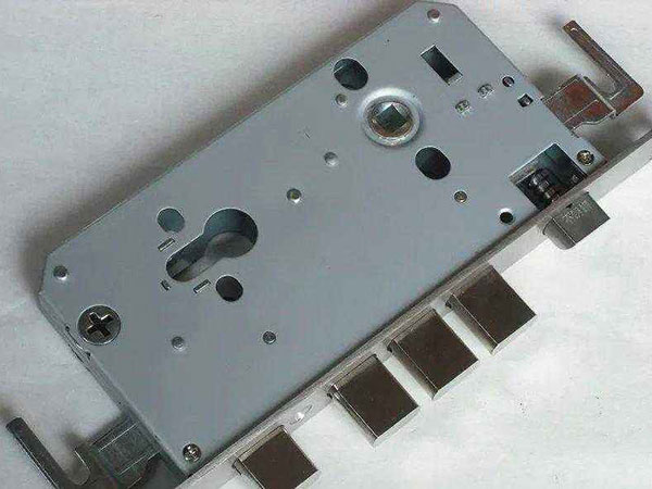 钟楼24小时上门开锁公司